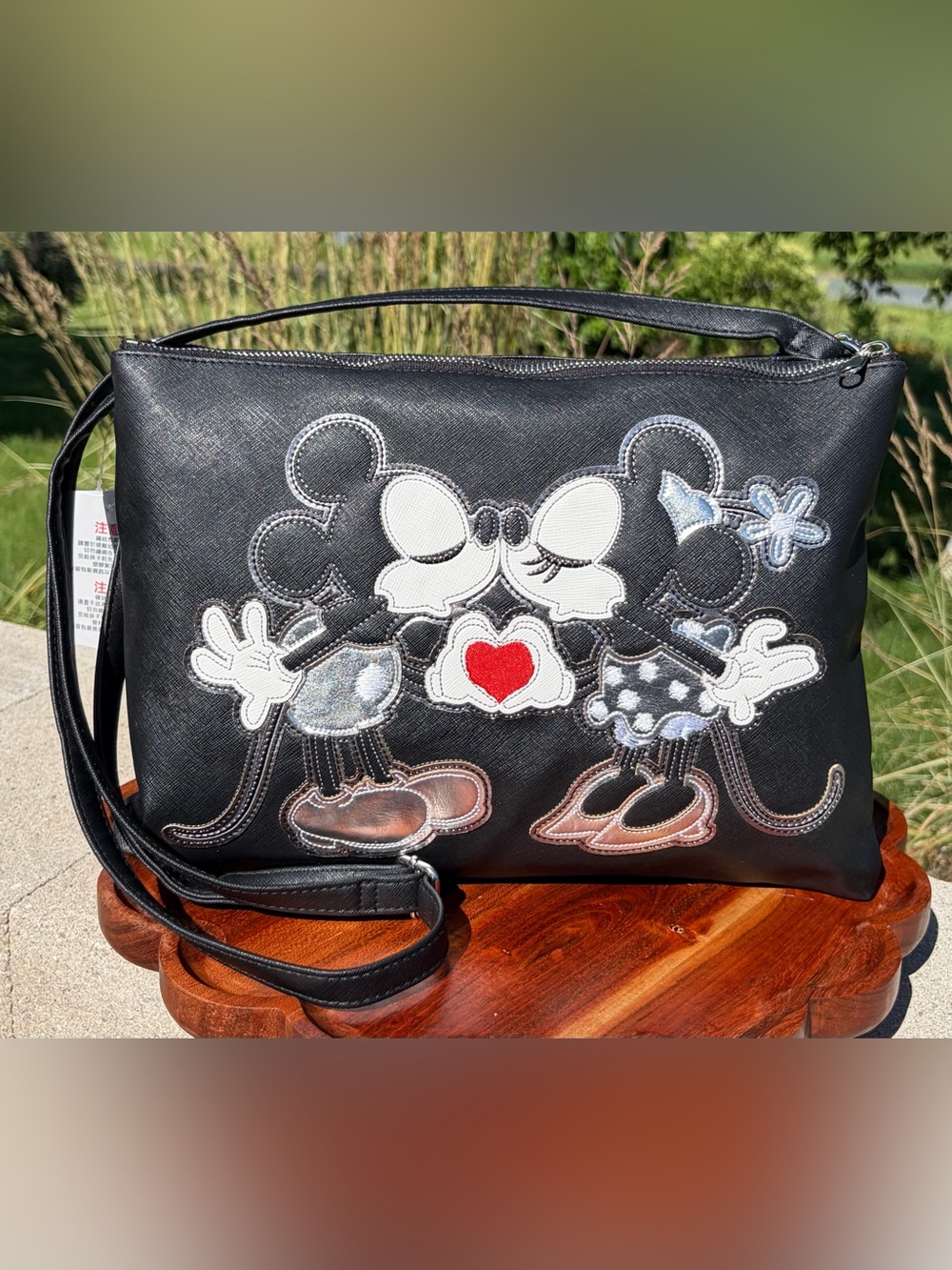 Disney Parks Mickey & Minnie Kissing Crossbody Bag NWT